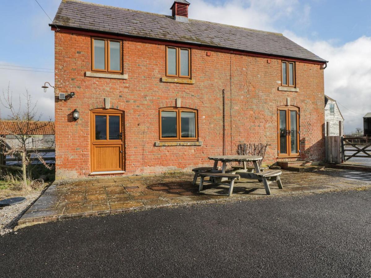 Stables Cottage Melksham Exterior foto